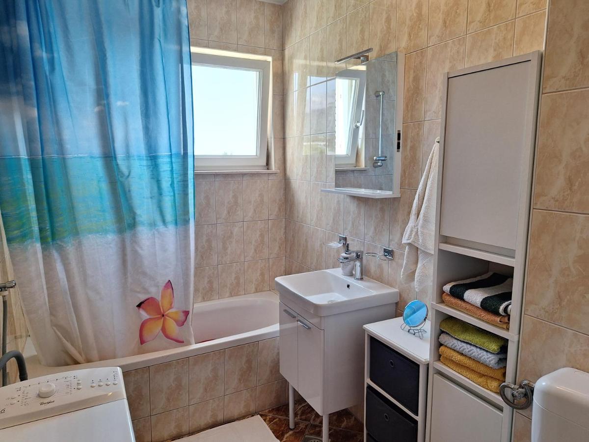 Apartment Tre Strade Baška Voda Esterno foto