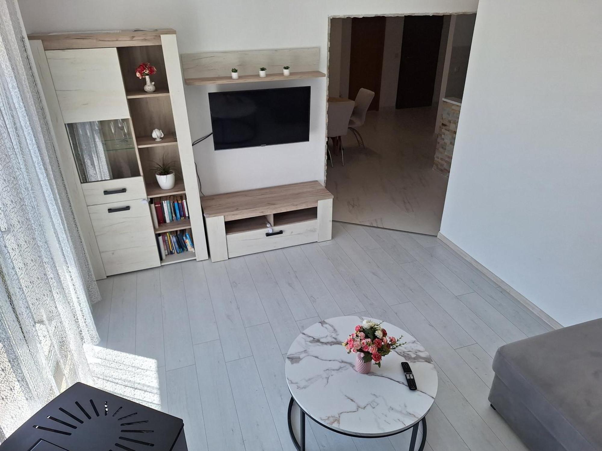 Apartment Tre Strade Baška Voda Esterno foto